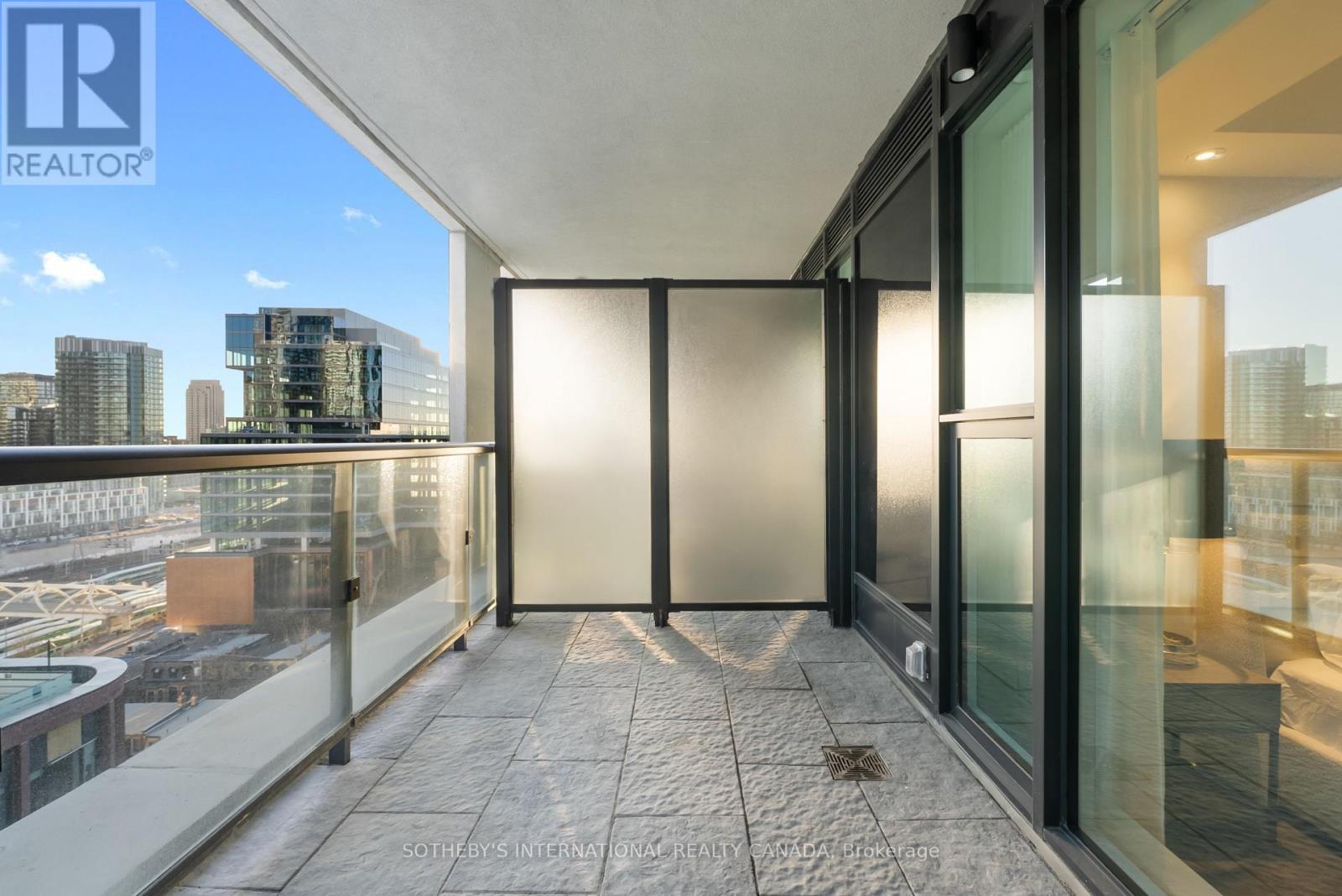 1105 - 455 Wellington Street W, Toronto (Waterfront Communities), Ontario  M5V 0V8 - Photo 29 - C12143870