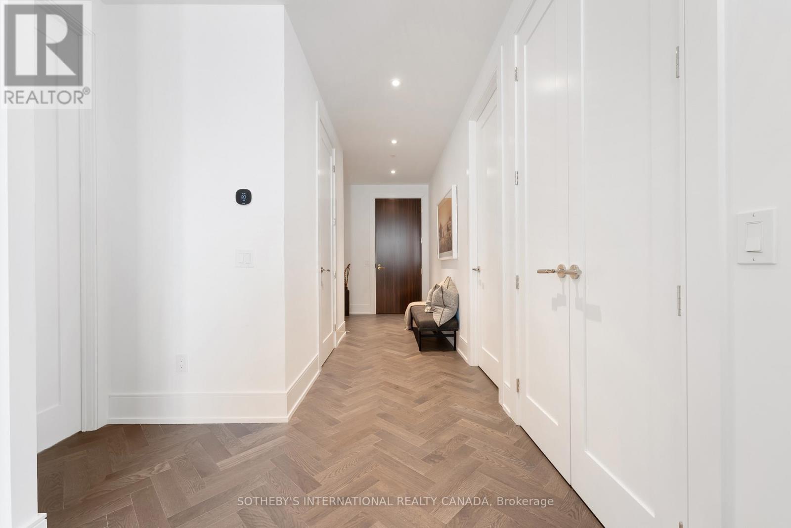 1105 - 455 Wellington Street W, Toronto (Waterfront Communities), Ontario  M5V 0V8 - Photo 31 - C12143870