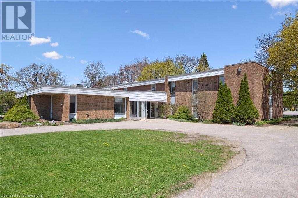 Property at 380 HIBERNIA Street image 4