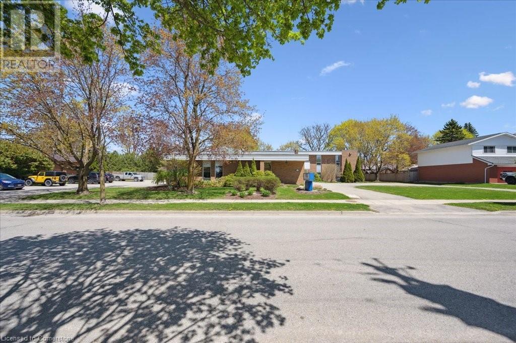 Property at 380 HIBERNIA Street image 2