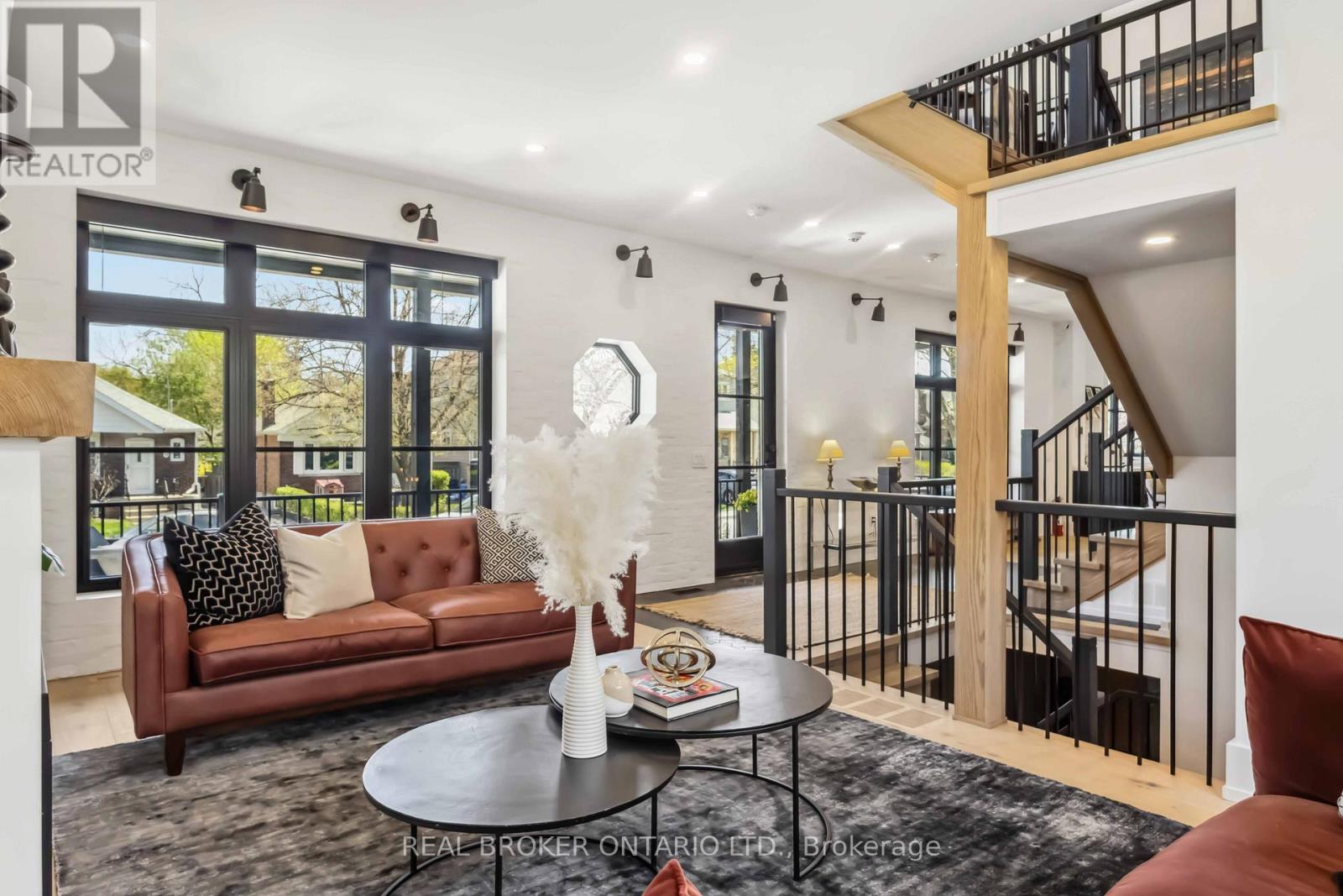 Property at 44 HUNT CLUB DRIVE image 3