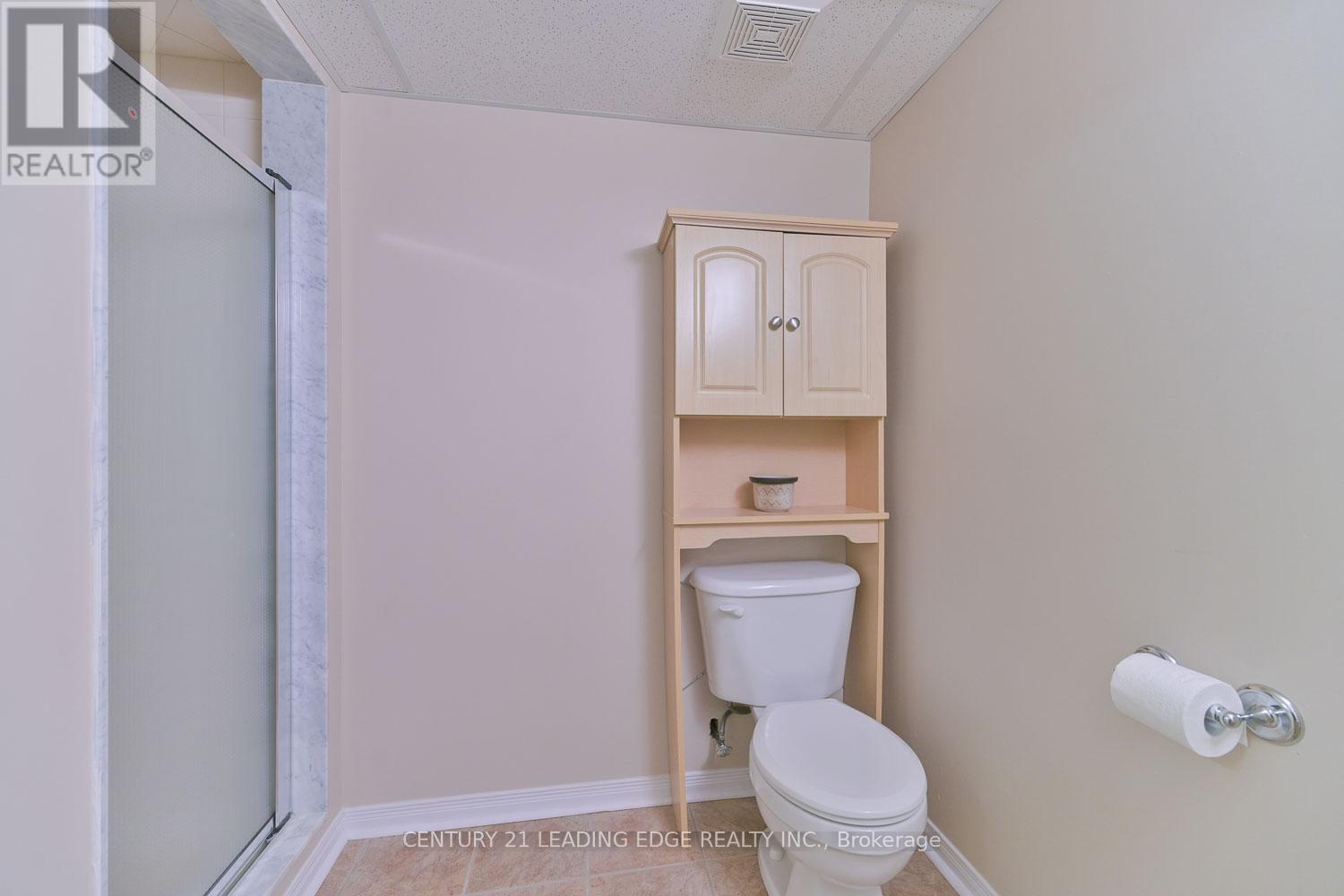 784 Batory Avenue, Pickering, Ontario  L1W 2W3 - Photo 23 - E12143914