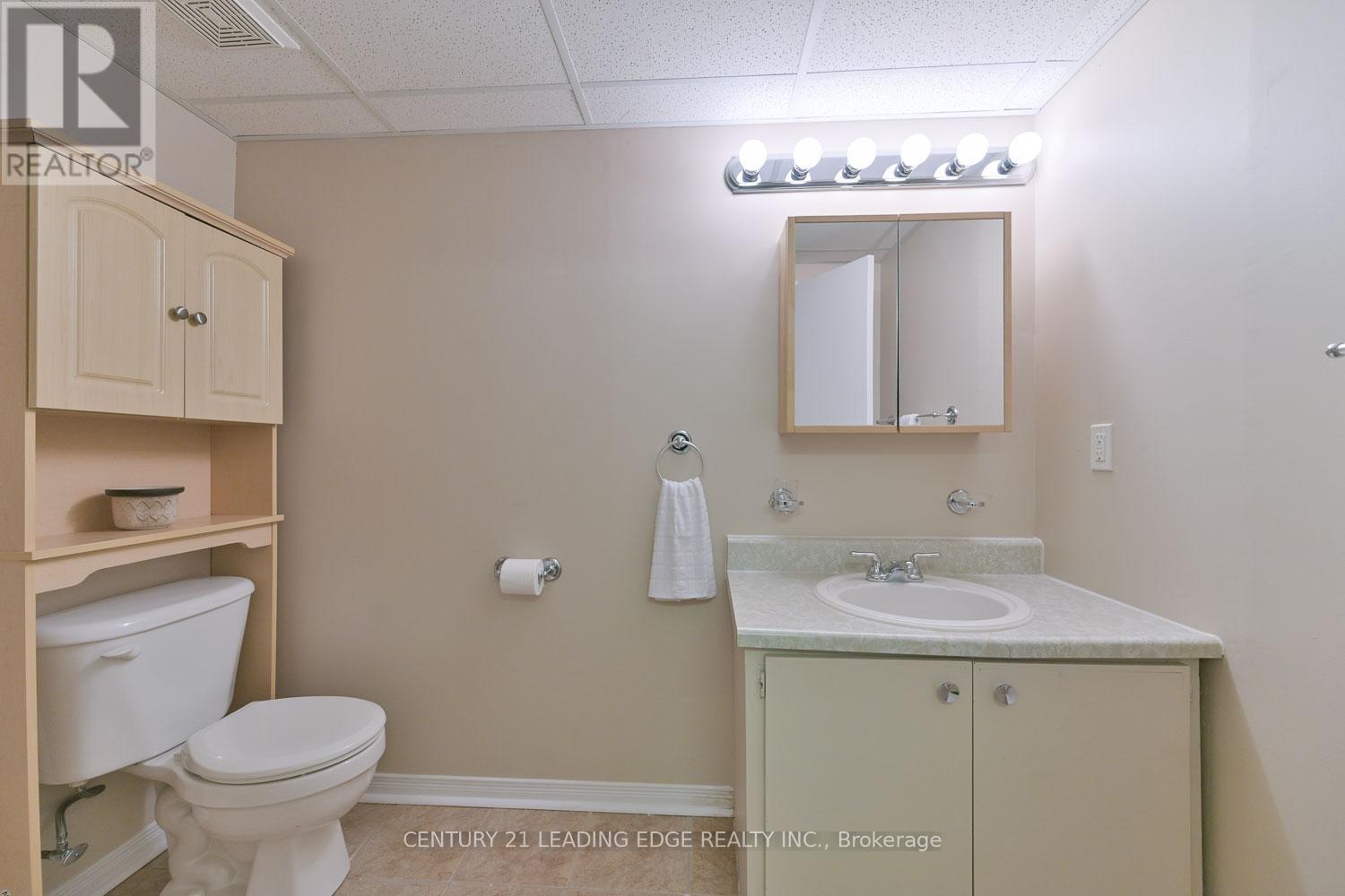 784 Batory Avenue, Pickering, Ontario  L1W 2W3 - Photo 28 - E12143914