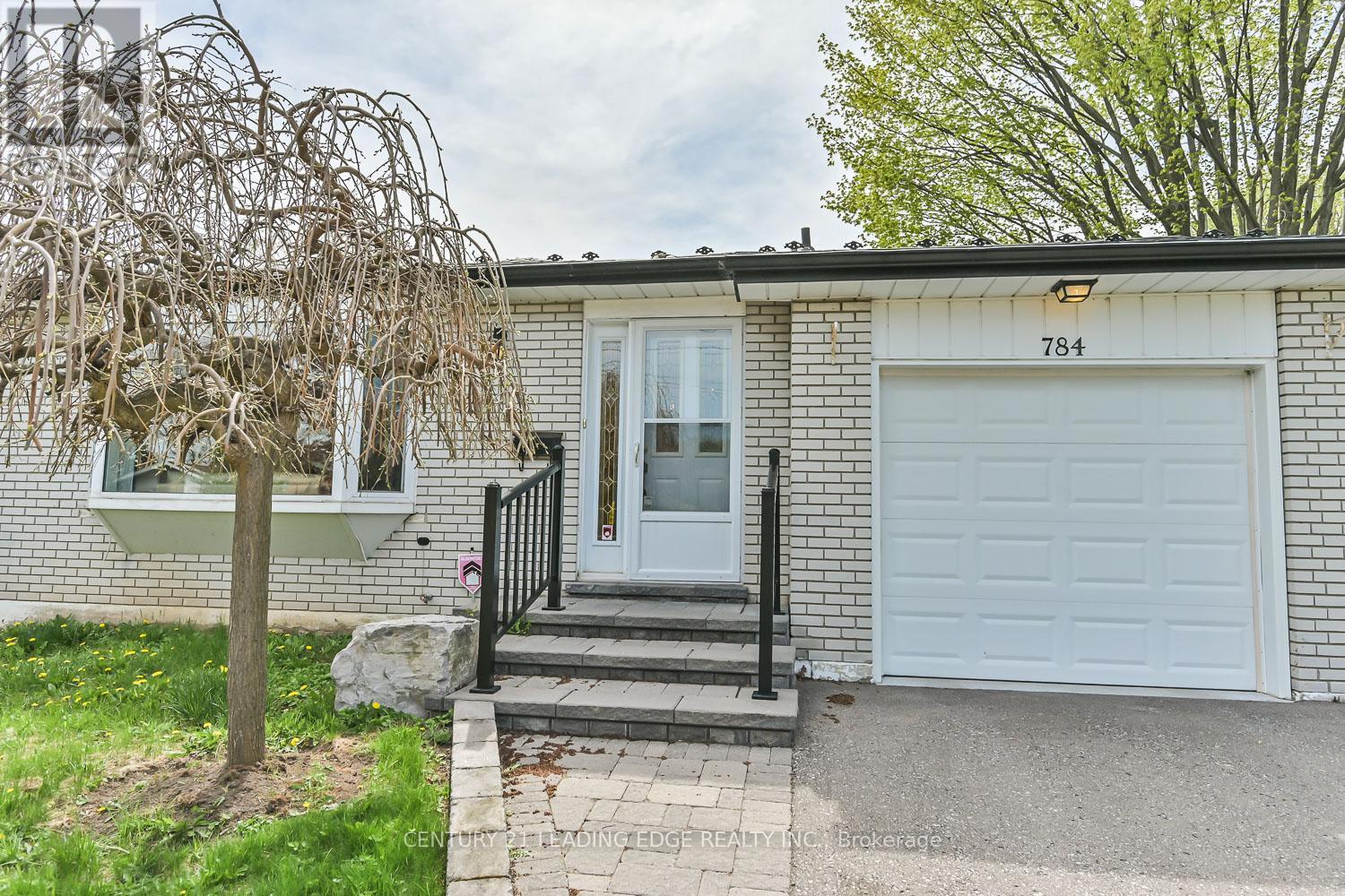 Property at 784 BATORY AVENUE image 3