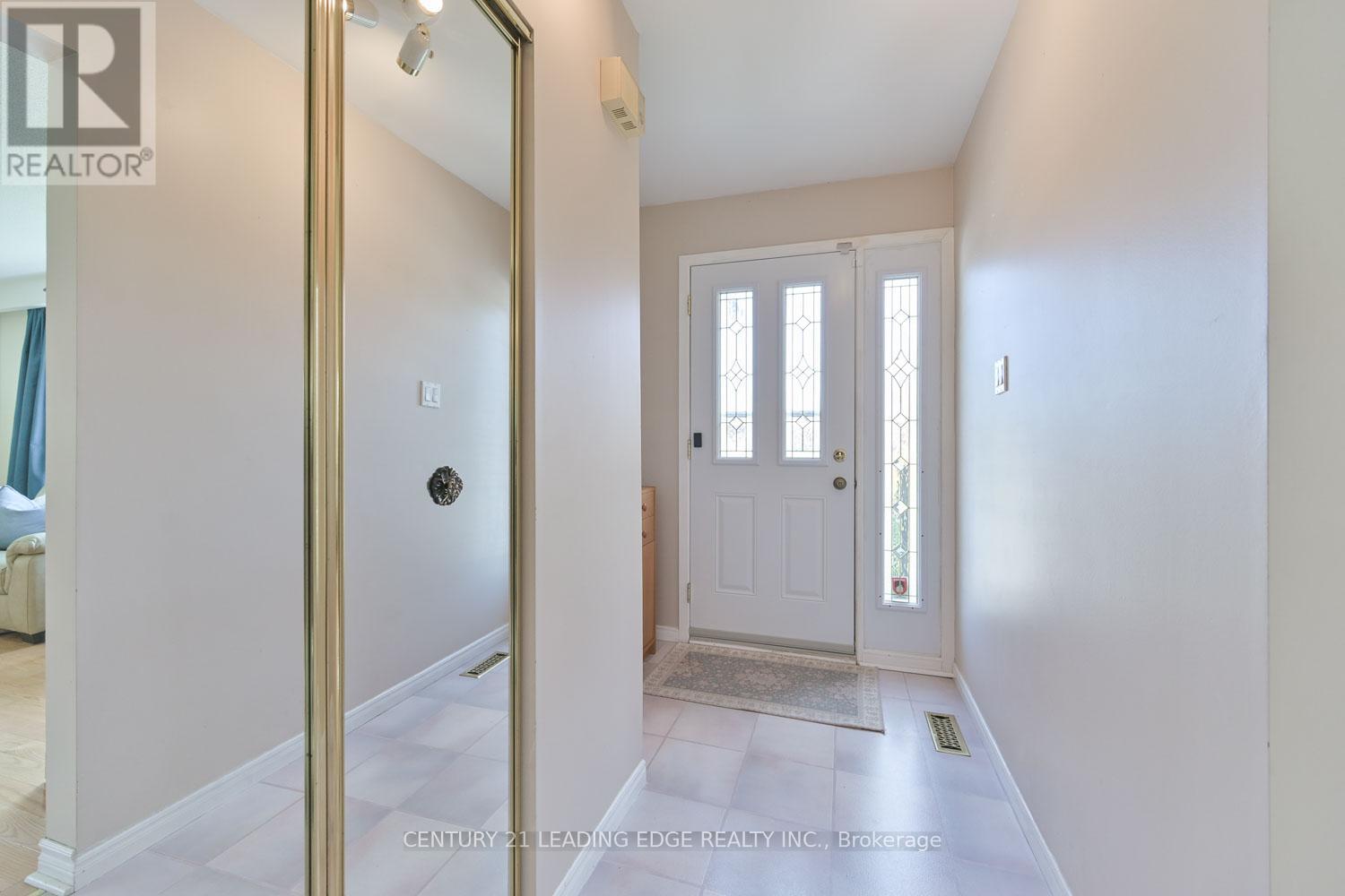Property at 784 BATORY AVENUE image 4