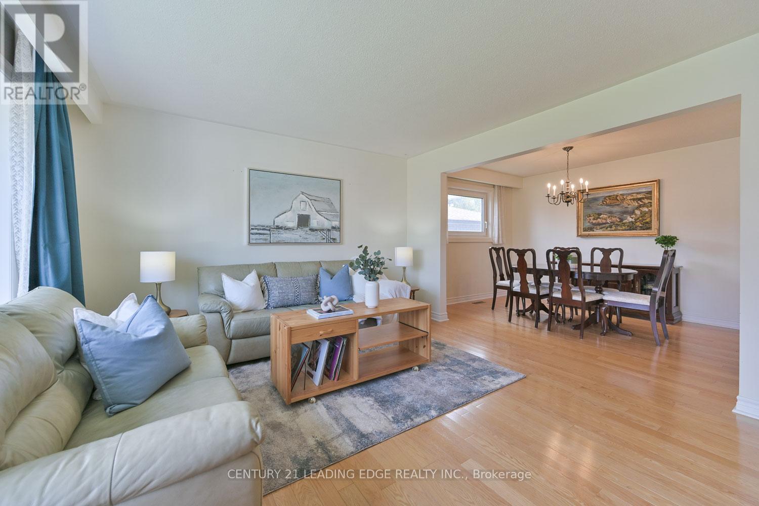 784 Batory Avenue, Pickering, Ontario  L1W 2W3 - Photo 7 - E12143914