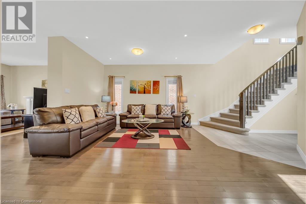 697 Sundew Drive, Waterloo, Ontario  N2V 0E4 - Photo 8 - 40724662