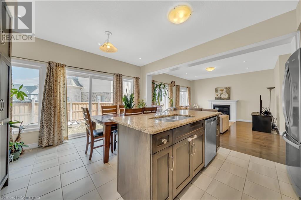 697 Sundew Drive, Waterloo, Ontario  N2V 0E4 - Photo 17 - 40724662