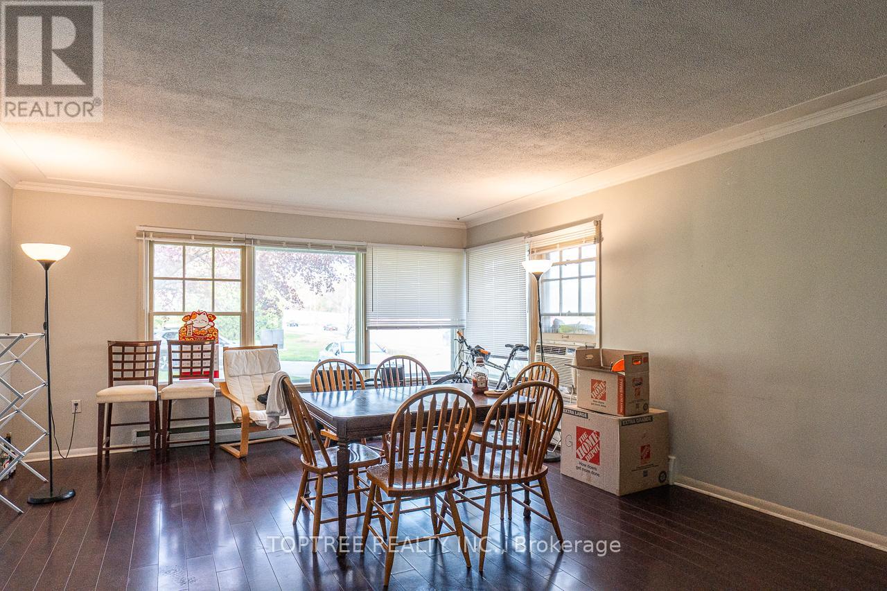2 Ruskin Court, London North, Ontario  N6G 1S8 - Photo 5 - X12144024