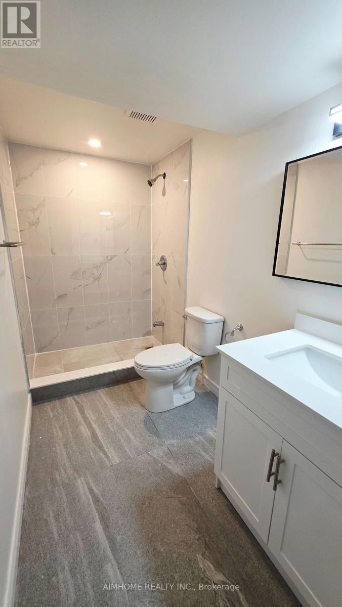 63 Forty Second Street, Markham, Ontario  L3P 7K3 - Photo 4 - N12143769