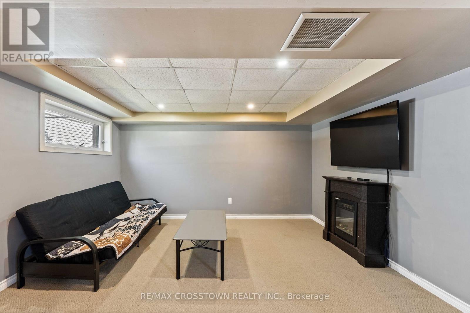 204 Camilla Crescent, Essa (Thornton), Ontario  L0L 2N0 - Photo 24 - N12143827