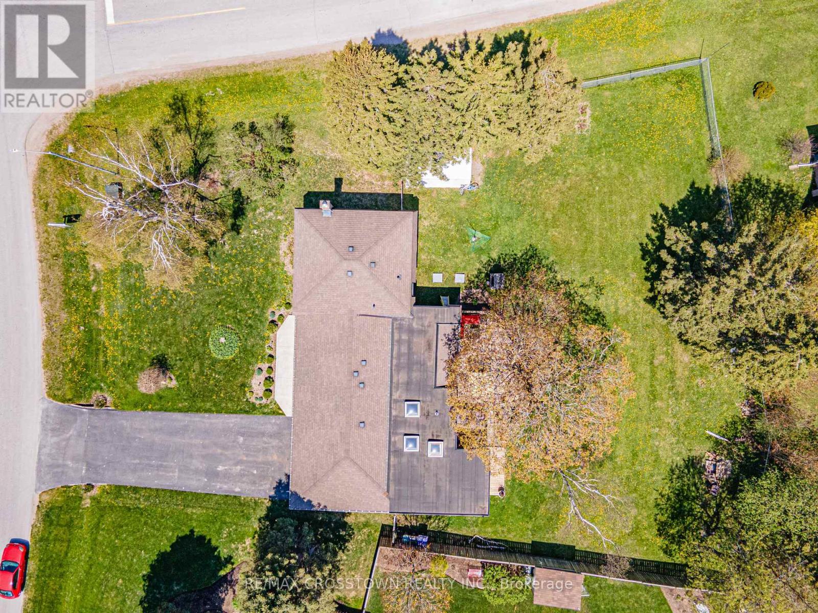 204 Camilla Crescent, Essa (Thornton), Ontario  L0L 2N0 - Photo 37 - N12143827