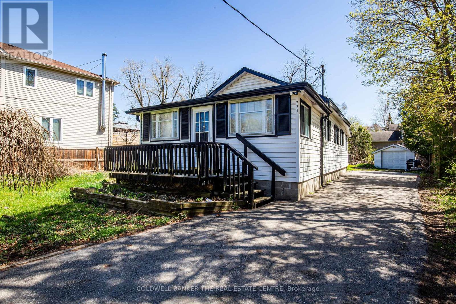 Property at 721 9TH LINE E image 1