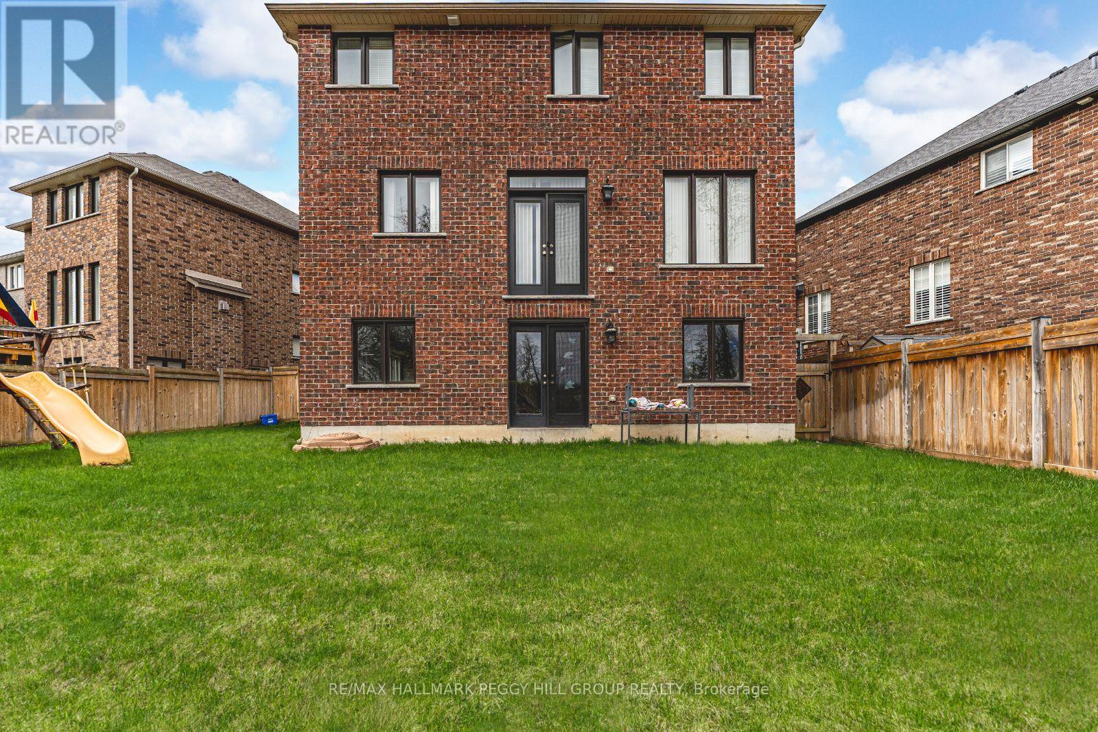 35 Marta Crescent, Barrie, Ontario  L4N 3N6 - Photo 21 - S12092143