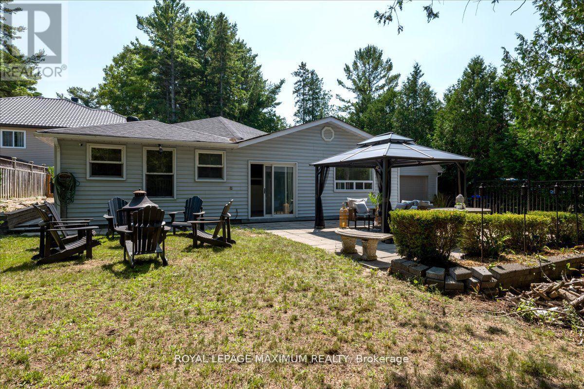 749 River Road E, Wasaga Beach, Ontario  L9Z 2M4 - Photo 24 - S12143871
