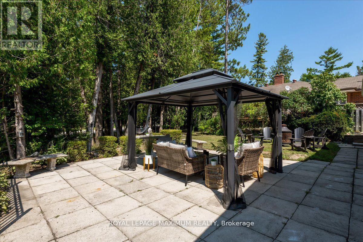 749 River Road E, Wasaga Beach, Ontario  L9Z 2M4 - Photo 26 - S12143871