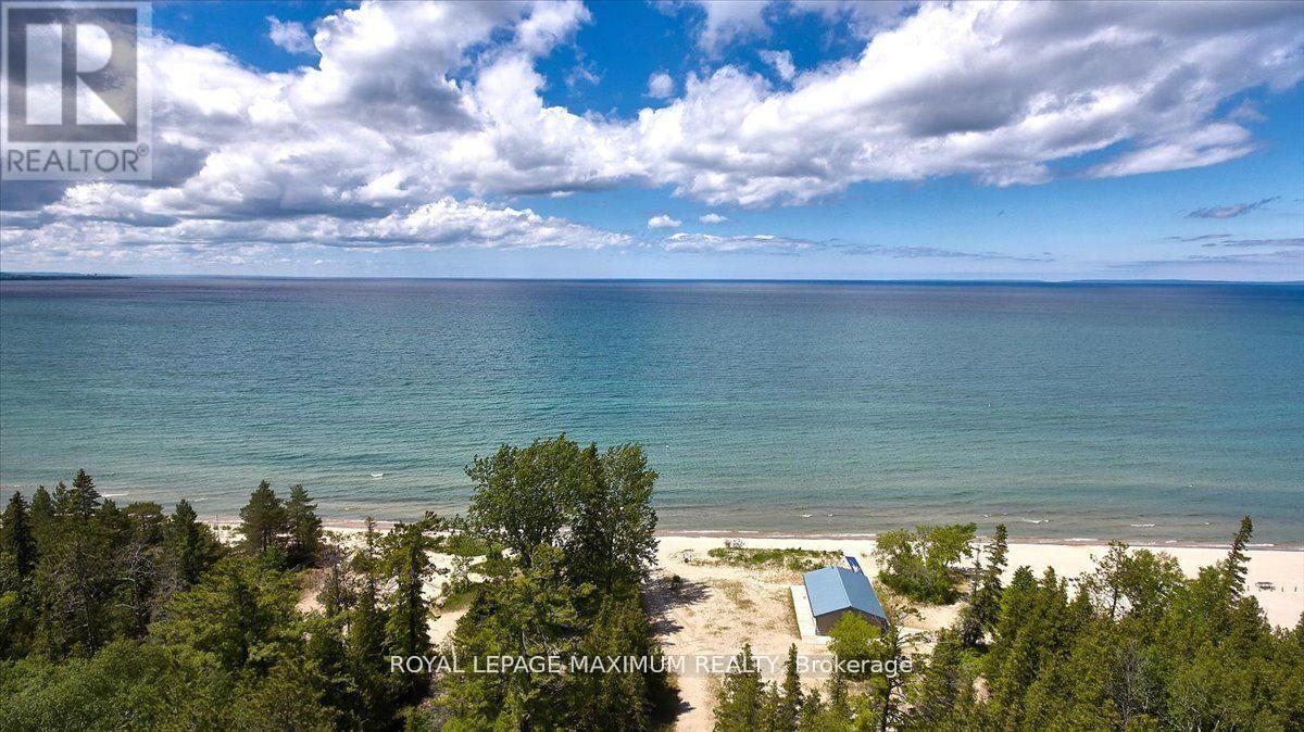 749 River Road E, Wasaga Beach, Ontario  L9Z 2M4 - Photo 28 - S12143871
