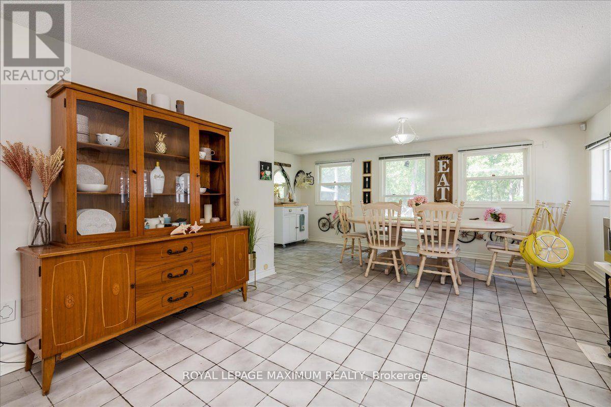 Property at 749 RIVER ROAD E image 5