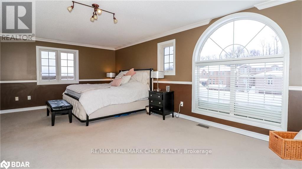 33 Pinecliff Crescent, Barrie, Ontario  L4N 5V2 - Photo 23 - S12143933