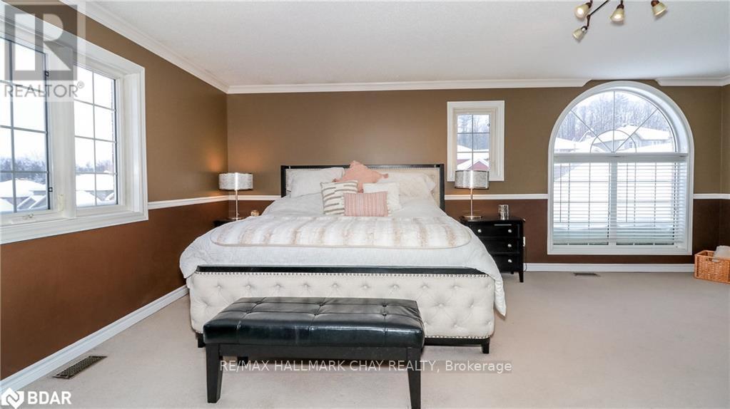 33 Pinecliff Crescent, Barrie, Ontario  L4N 5V2 - Photo 25 - S12143933