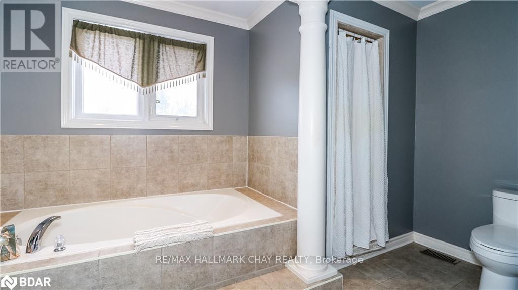 33 Pinecliff Crescent, Barrie, Ontario  L4N 5V2 - Photo 28 - S12143933