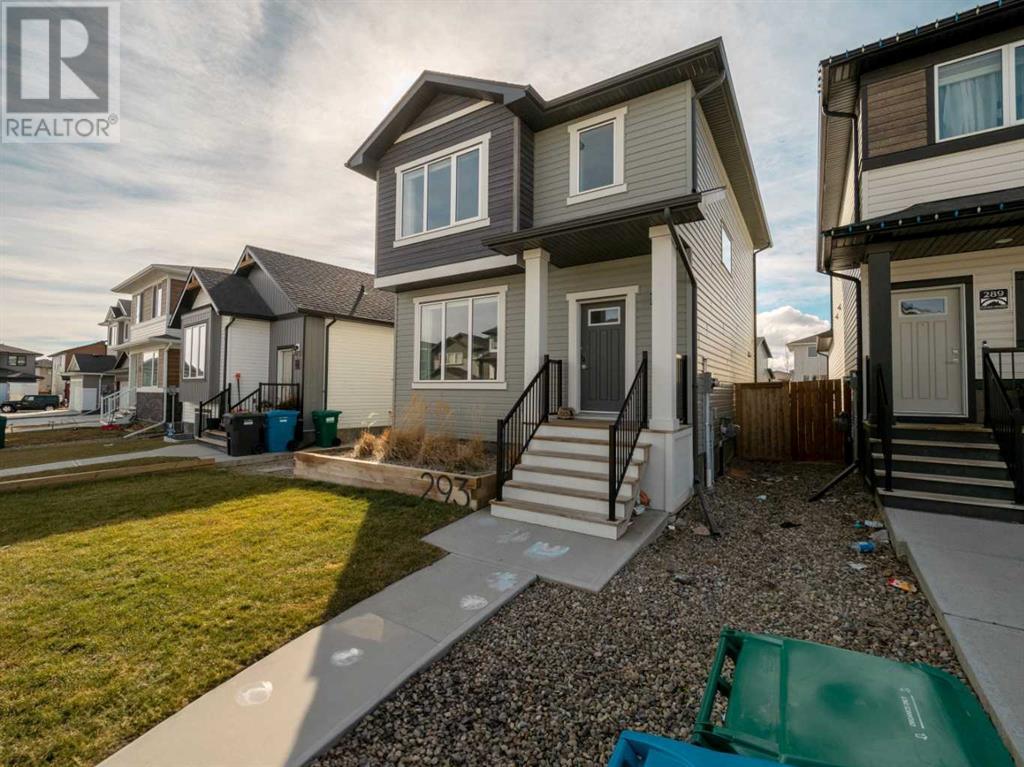 293 Miners Chase W, Lethbridge, Alberta  T1J 5S8 - Photo 2 - A2220593