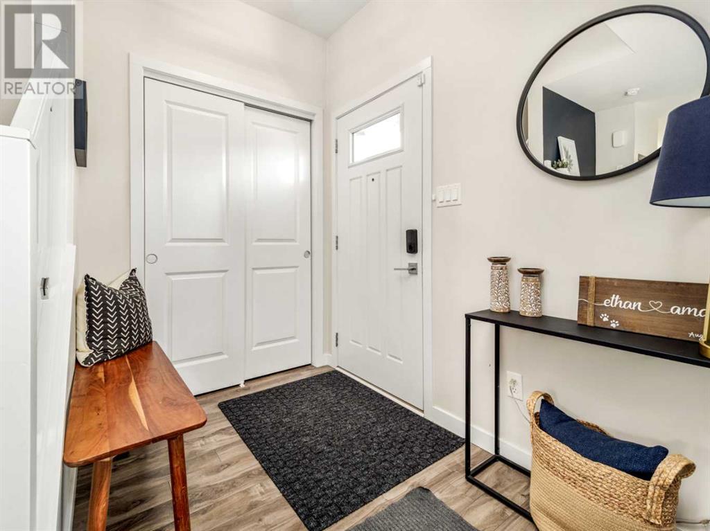 Property at 293 Miners Chase W image 4