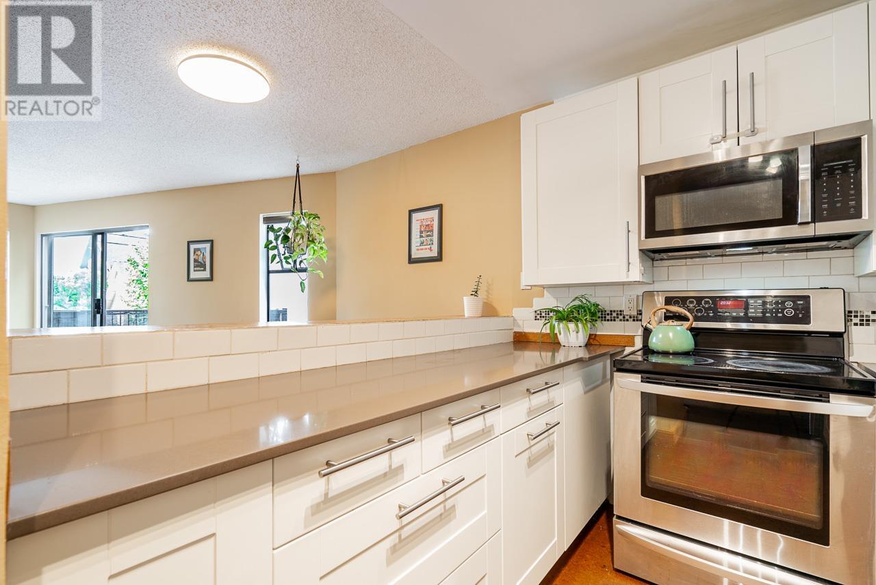 103 2001 Balsam Street, Vancouver, British Columbia  V6K 4L6 - Photo 4 - R3001951