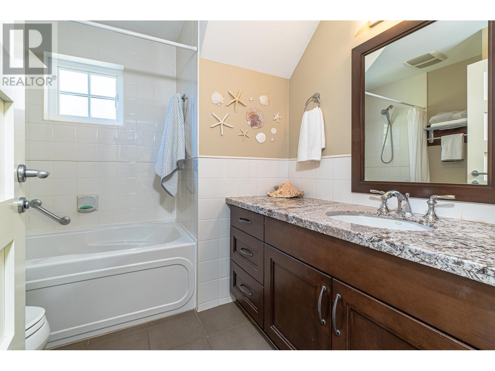 2129 Gordon Avenue, West Vancouver, British Columbia  V7V 1W1 - Photo 27 - R3001956