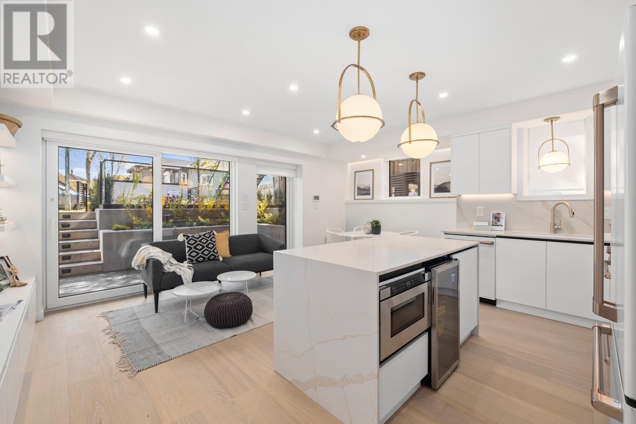 681 W 18th Avenue, Vancouver, British Columbia  V5Z 1V9 - Photo 1 - R3001968
