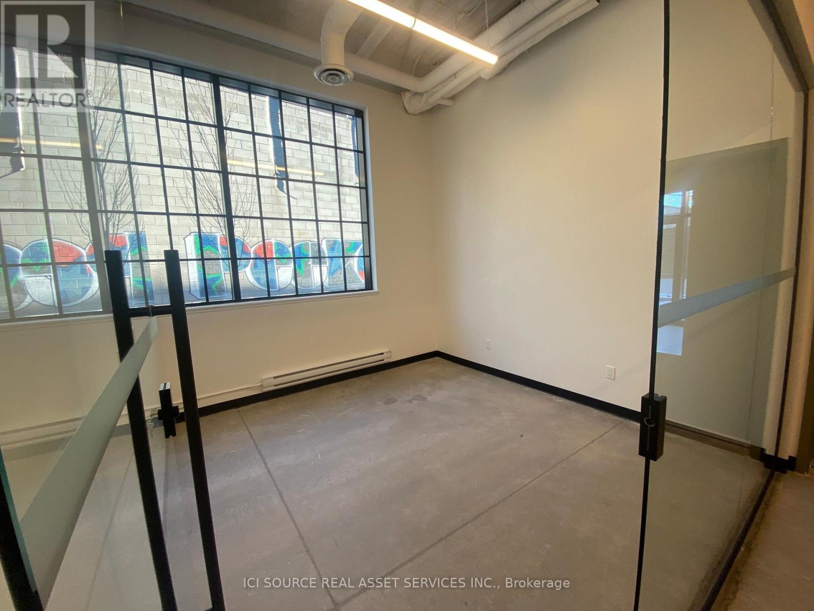 107 - 300 Geary Avenue, Toronto, Ontario  M6H 2C5 - Photo 3 - W12143787