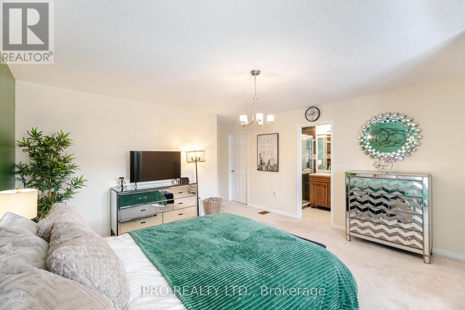 14 Duffel Crescent, Halton Hills, Ontario  L7G 0H7 - Photo 23 - W12143925