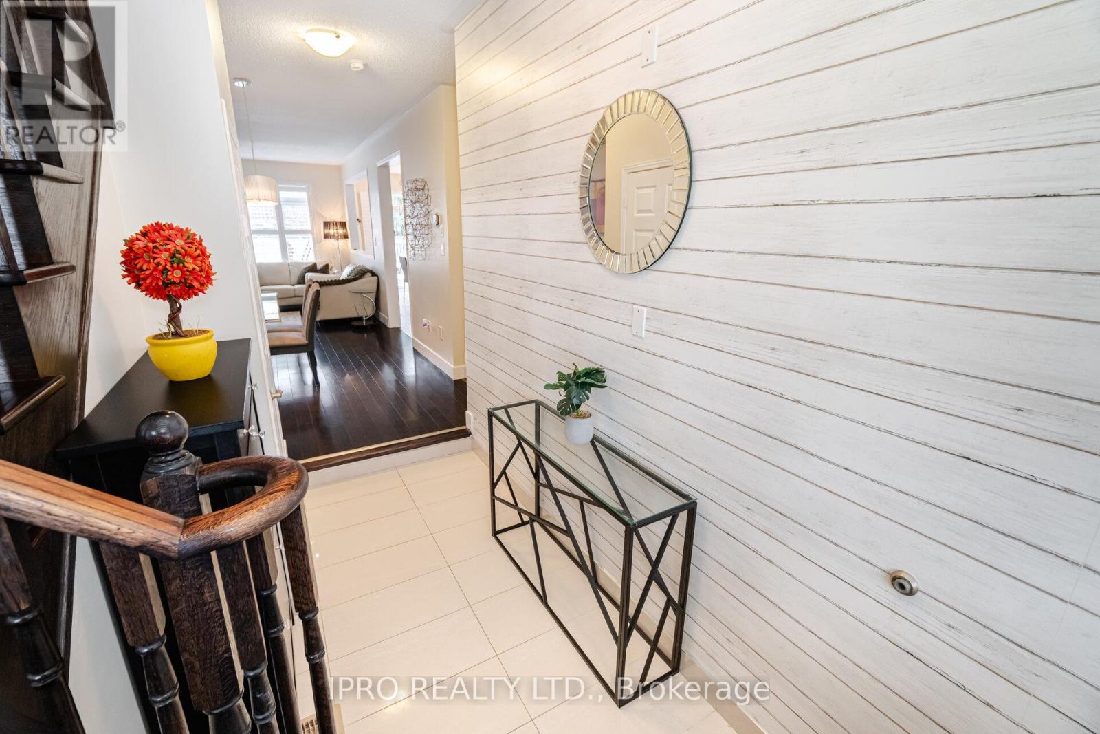 14 Duffel Crescent, Halton Hills, Ontario  L7G 0H7 - Photo 6 - W12143925