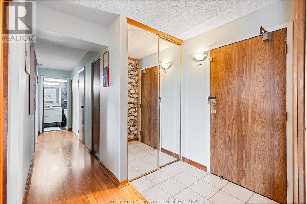 150 Park Street West Unit# 812, Windsor, Ontario  N9A 7A2 - Photo 3 - 25011912