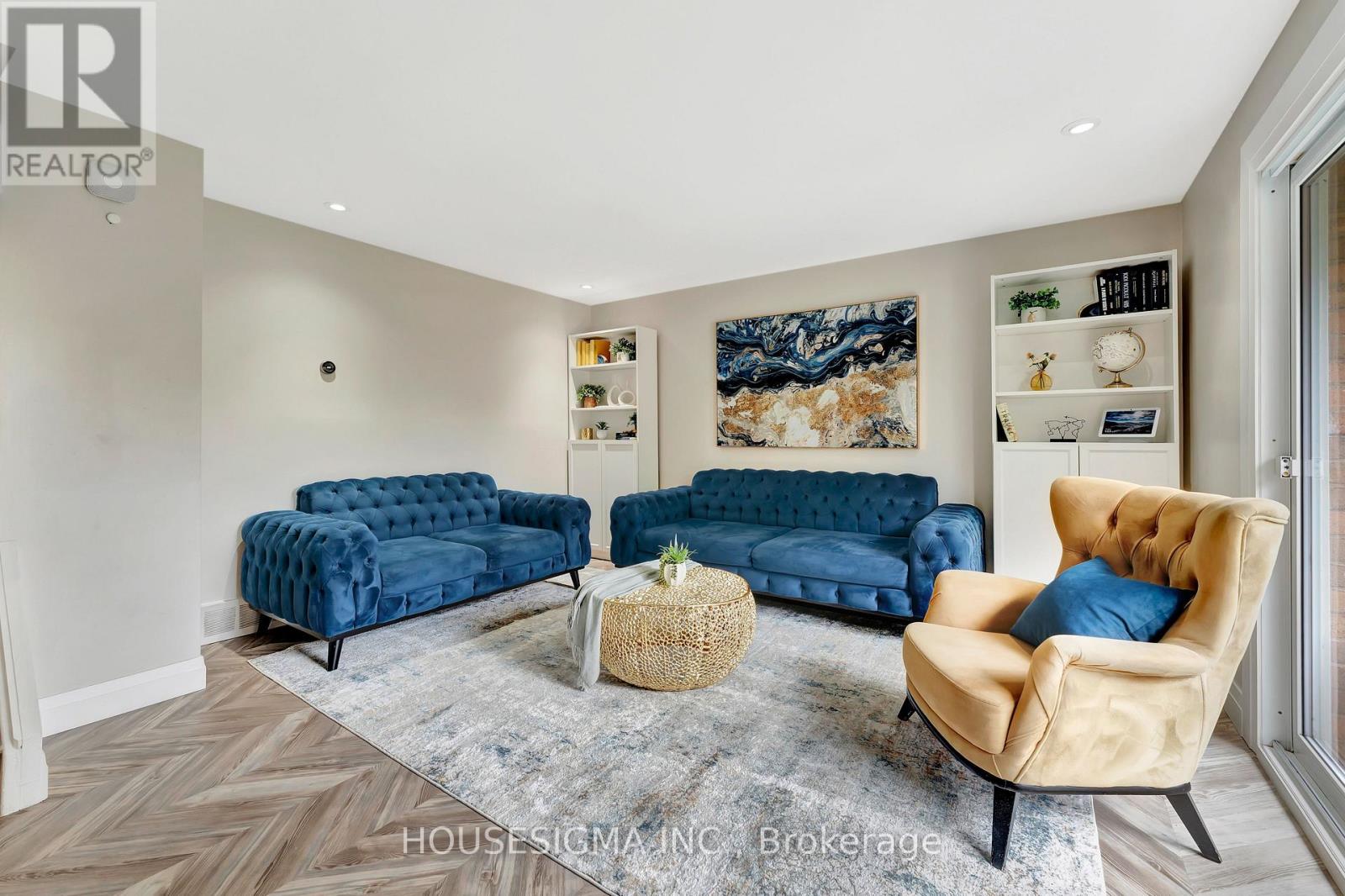 Property at 10 - 25 THALER AVENUE image 5