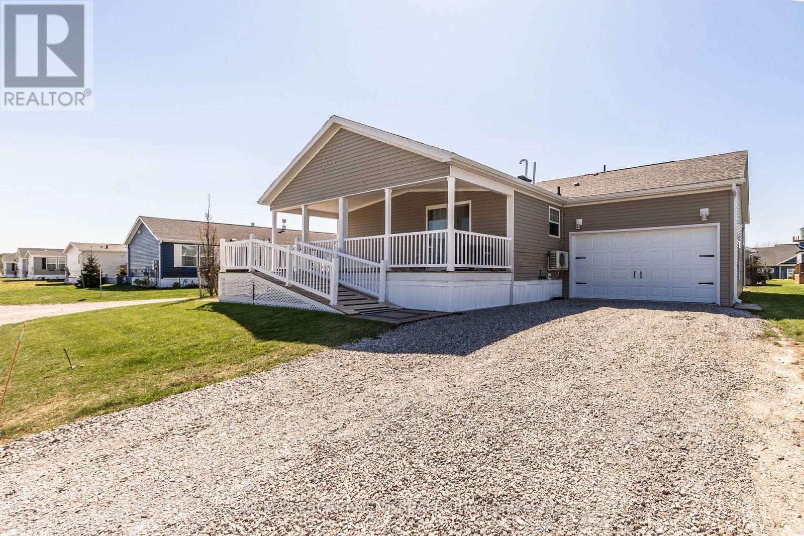 Property at 3 COPPER BEECH DRIVE image 3