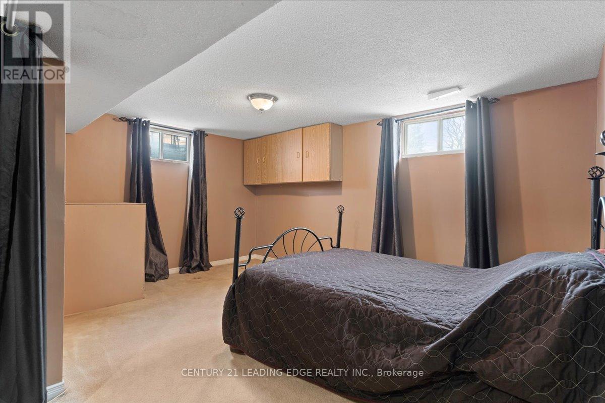 17 Morris Drive, Belleville, Ontario  K8P 5B2 - Photo 6 - X12143801