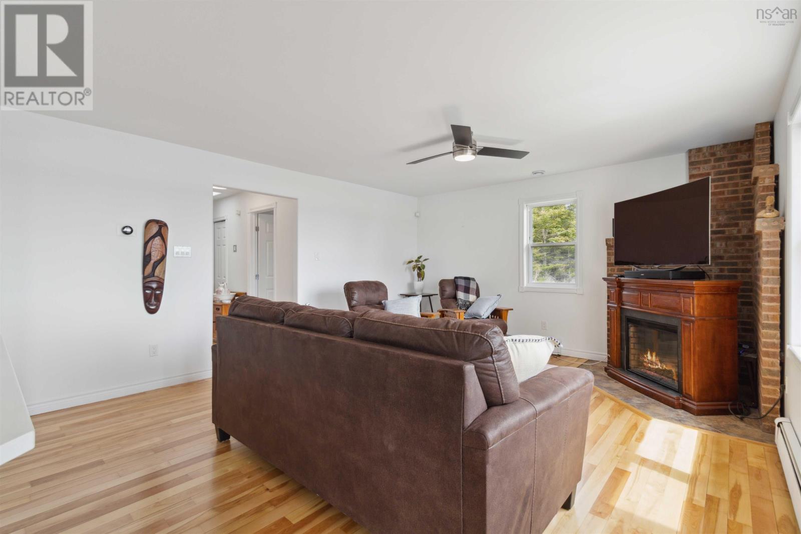 2426 Crowell Road, East Lawrencetown, Nova Scotia  B2Z 1P3 - Photo 10 - 202510787