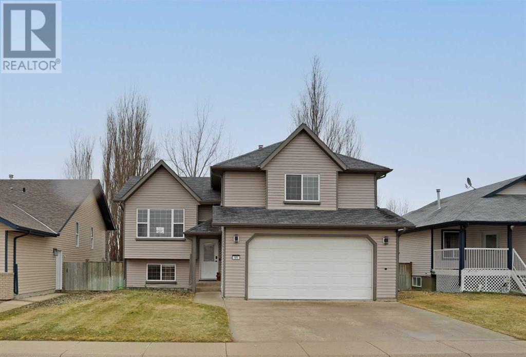 51 Upland Manor, Brooks, Alberta  T1R 0P8 - Photo 1 - A2201350