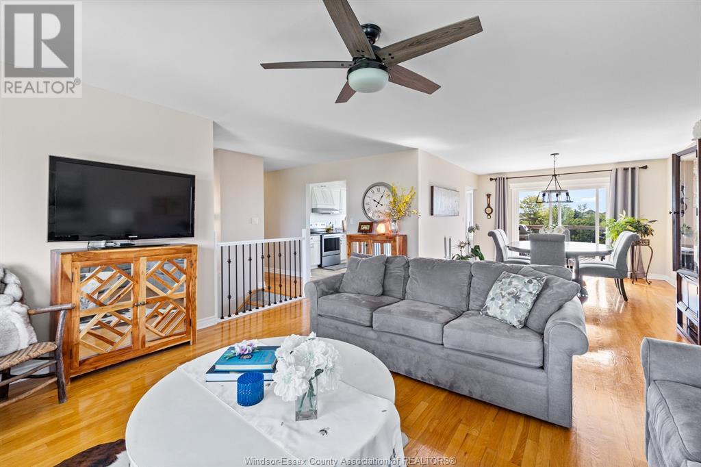 Property at 282 RENAUD LINE image 3