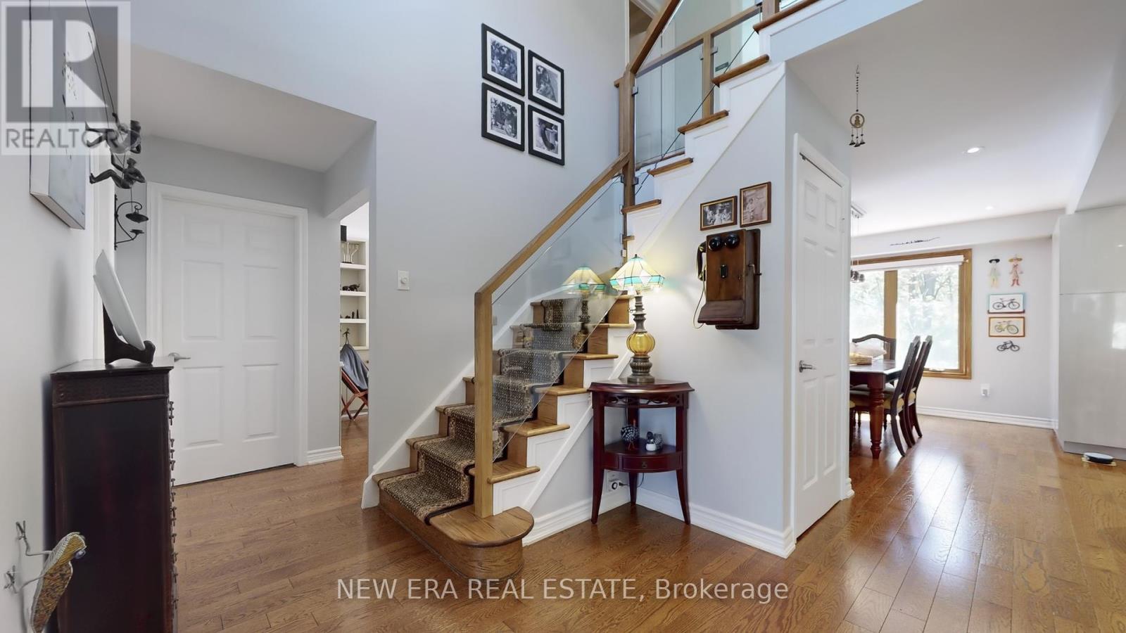 2311 Duncaster Drive, Burlington (Brant Hills), Ontario  L7P 4C2 - Photo 22 - W12142888