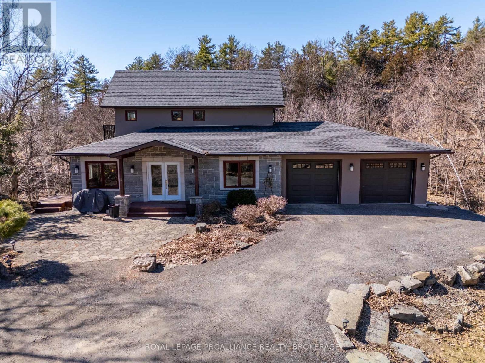 7955 Perth Road, Frontenac, Ontario  K0H 2L0 - Photo 3 - X12143928
