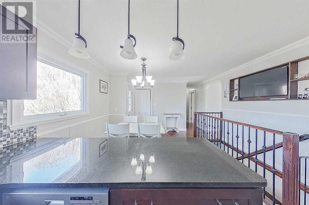Property at 4 Peden Crescent image 2