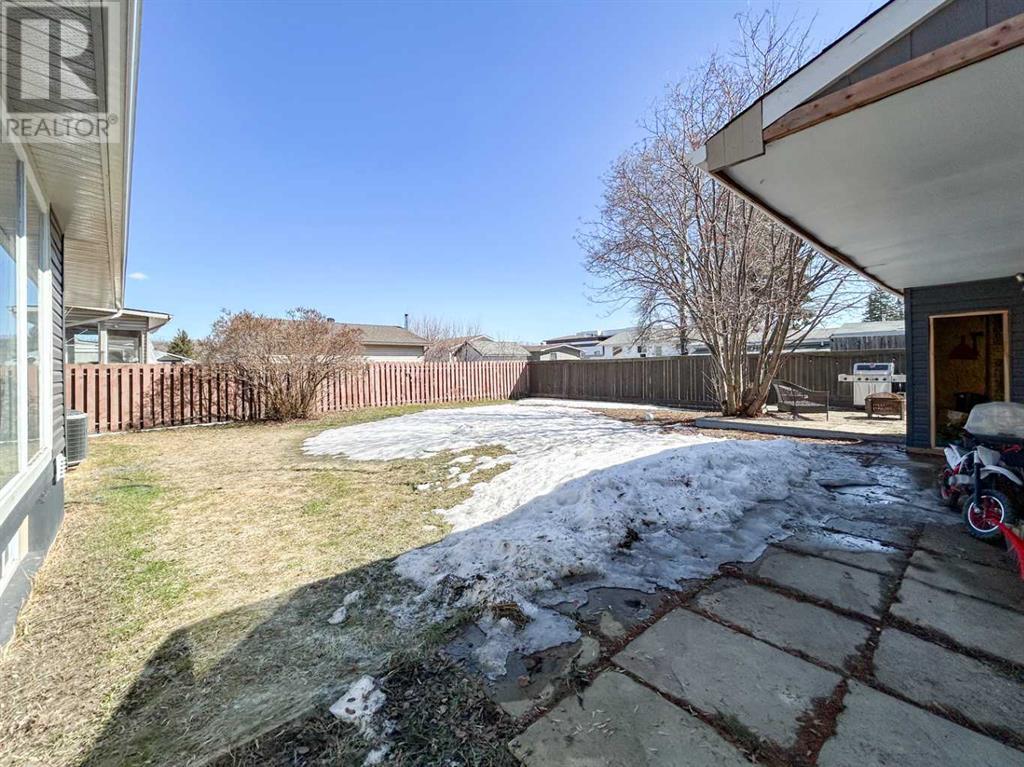 4 Peden Crescent, Fort Mcmurray, Alberta  T9H 1N6 - Photo 34 - A2211345