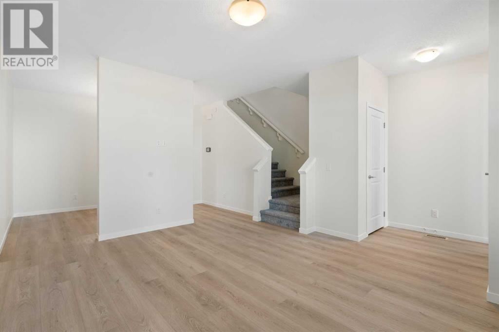 Property at 969 Creekview Drive SW image 5