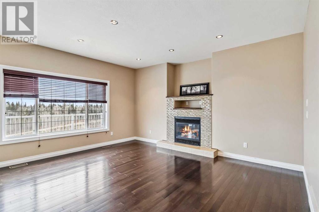 Property at 336 Killdeer Way image 4