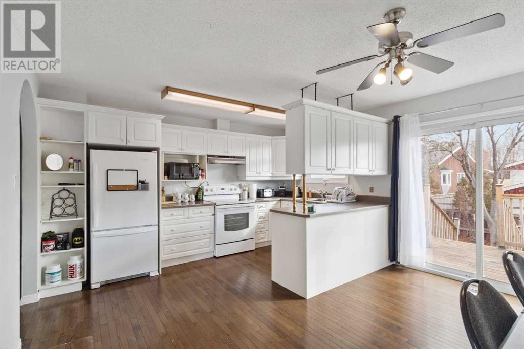 Property at 166 Erindale Road image 5