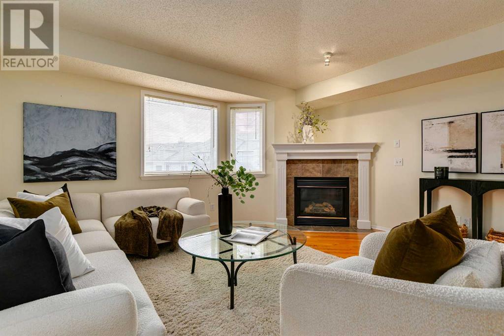 Property at 74 Valley Ridge Heights NW image 2