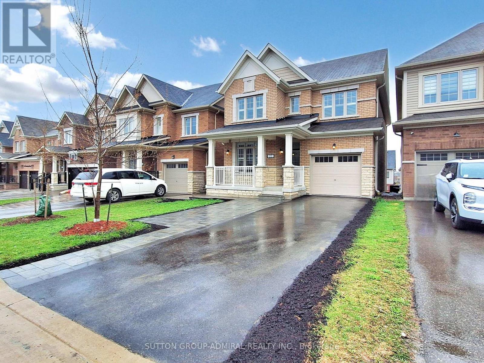 Property at 22 CASSERLEY CRESCENT image 3