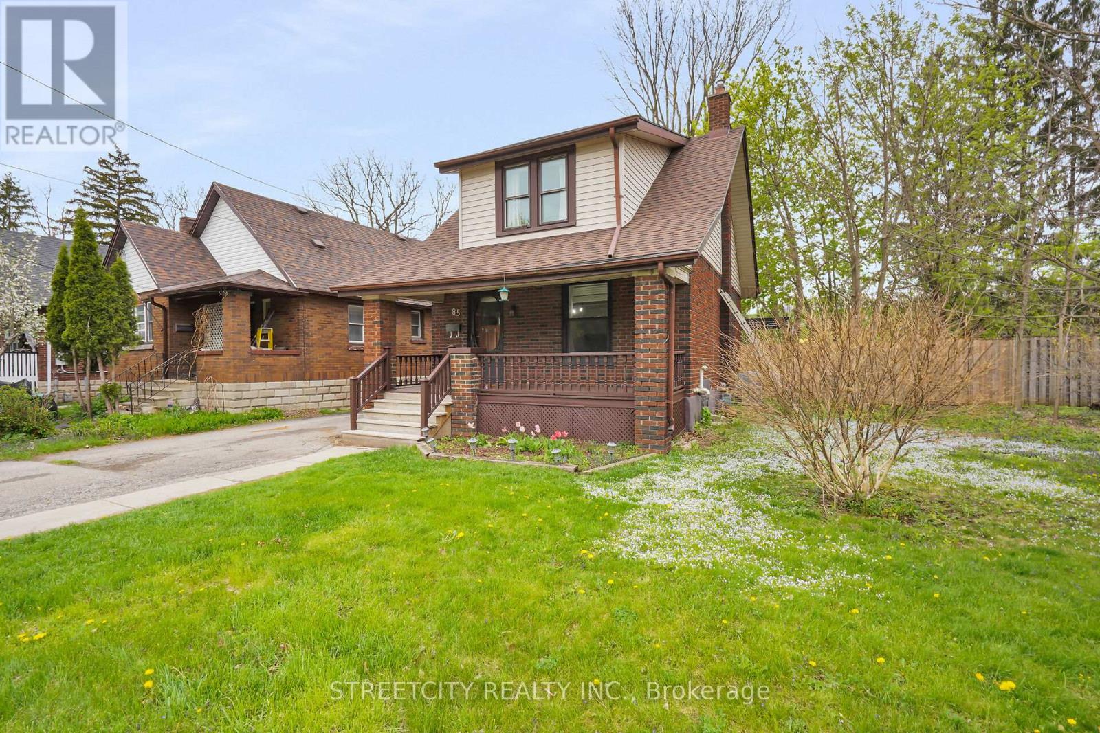 Property at 85 SPRINGBANK DRIVE image 3